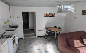 Escale Du Chateau De Promery 1389